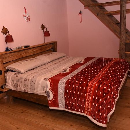 La Ferme du Grand Paradis Cogne Habitación foto