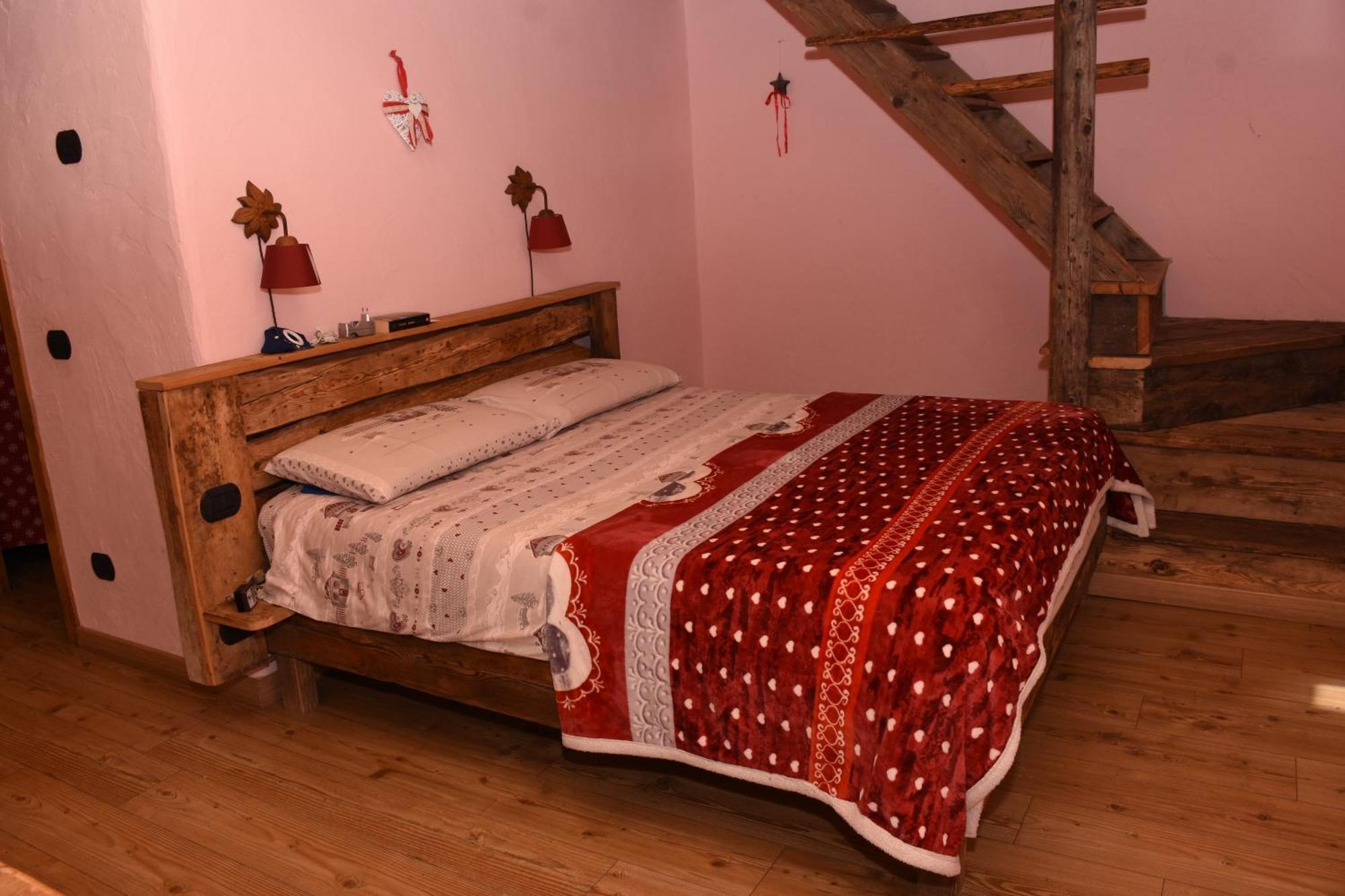 La Ferme du Grand Paradis Cogne Habitación foto